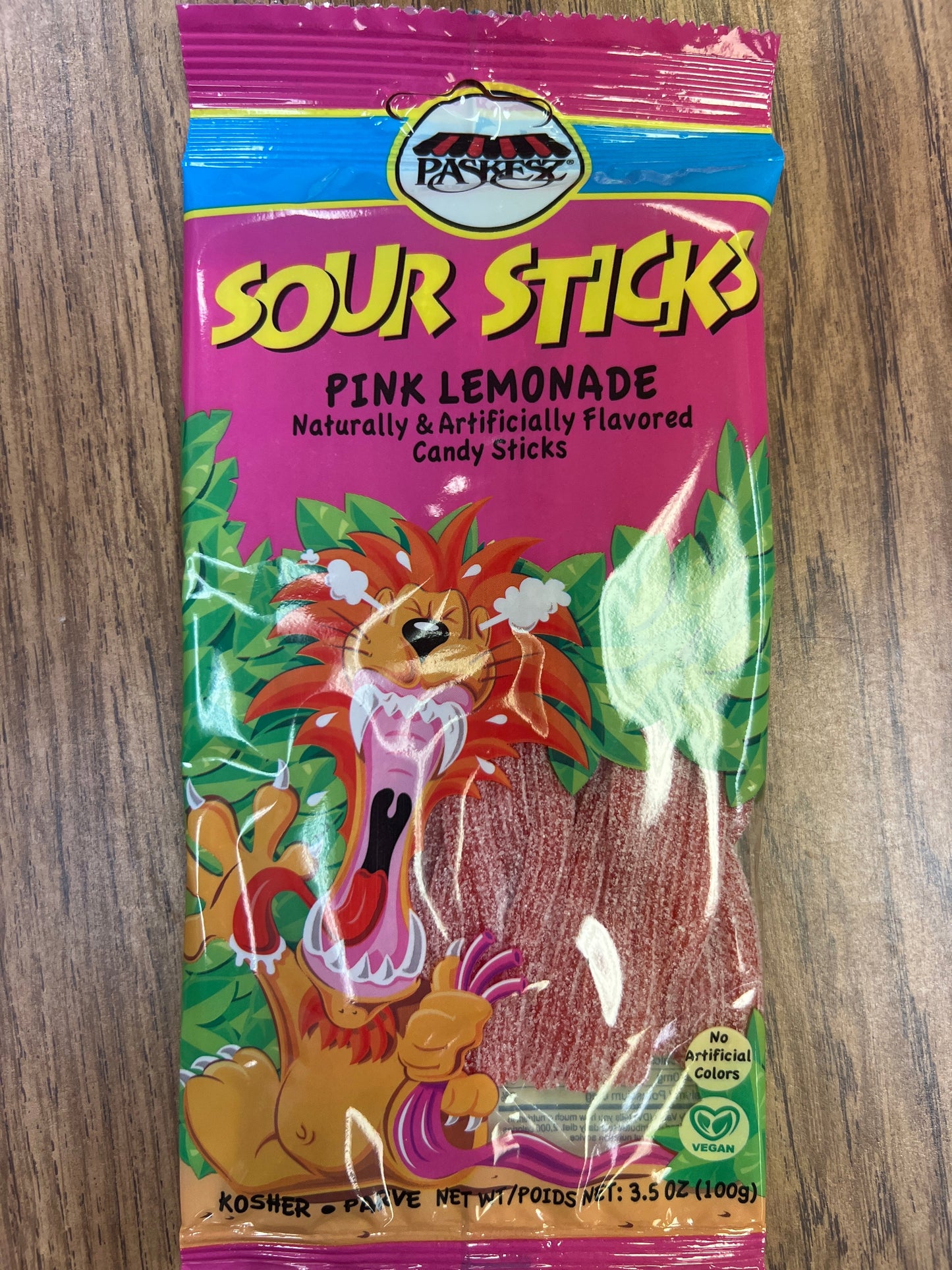 Paskesz sour sticks pink lemonade flavored