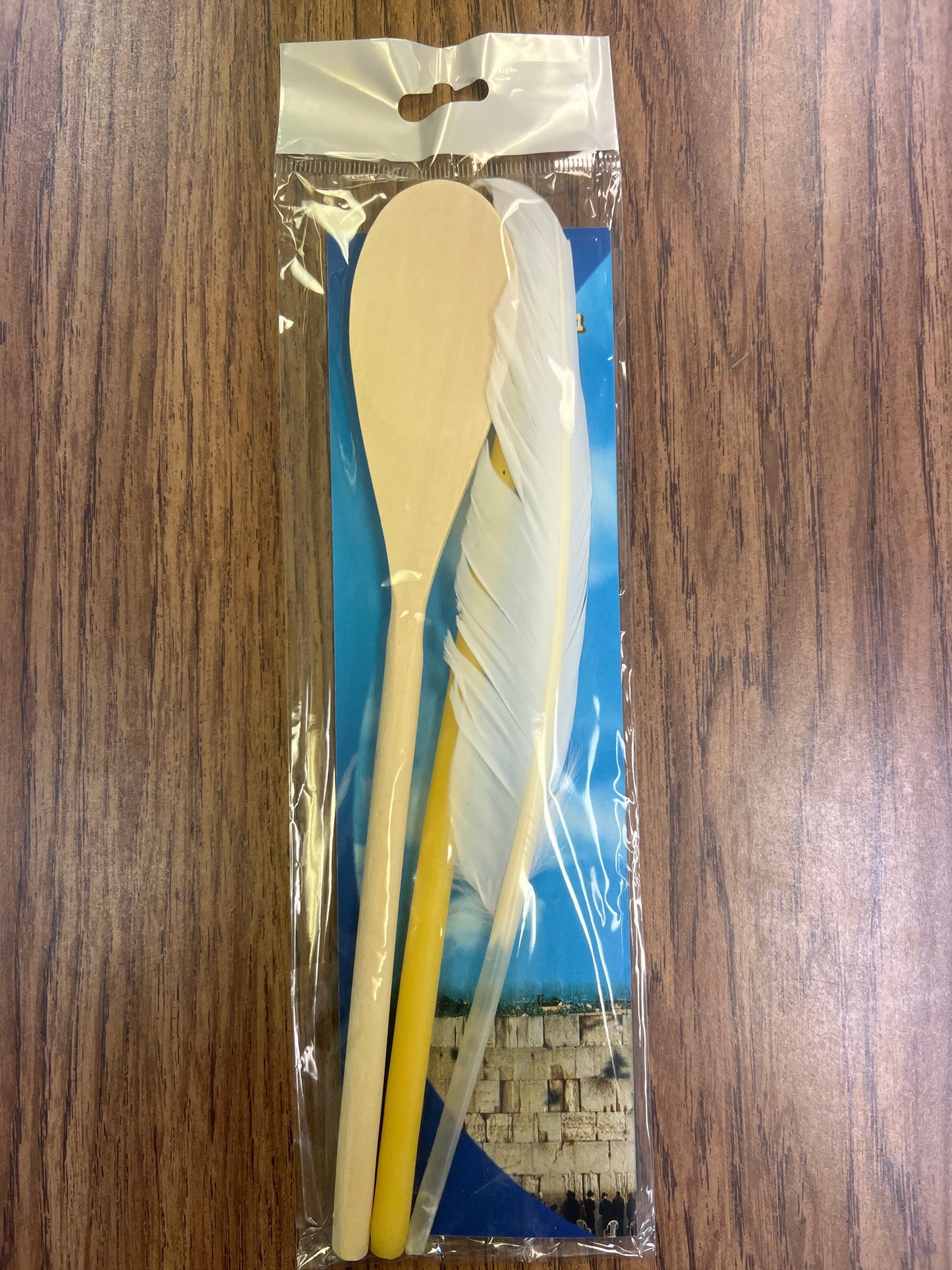 Spoon feather and candle set. Chometz searching kit