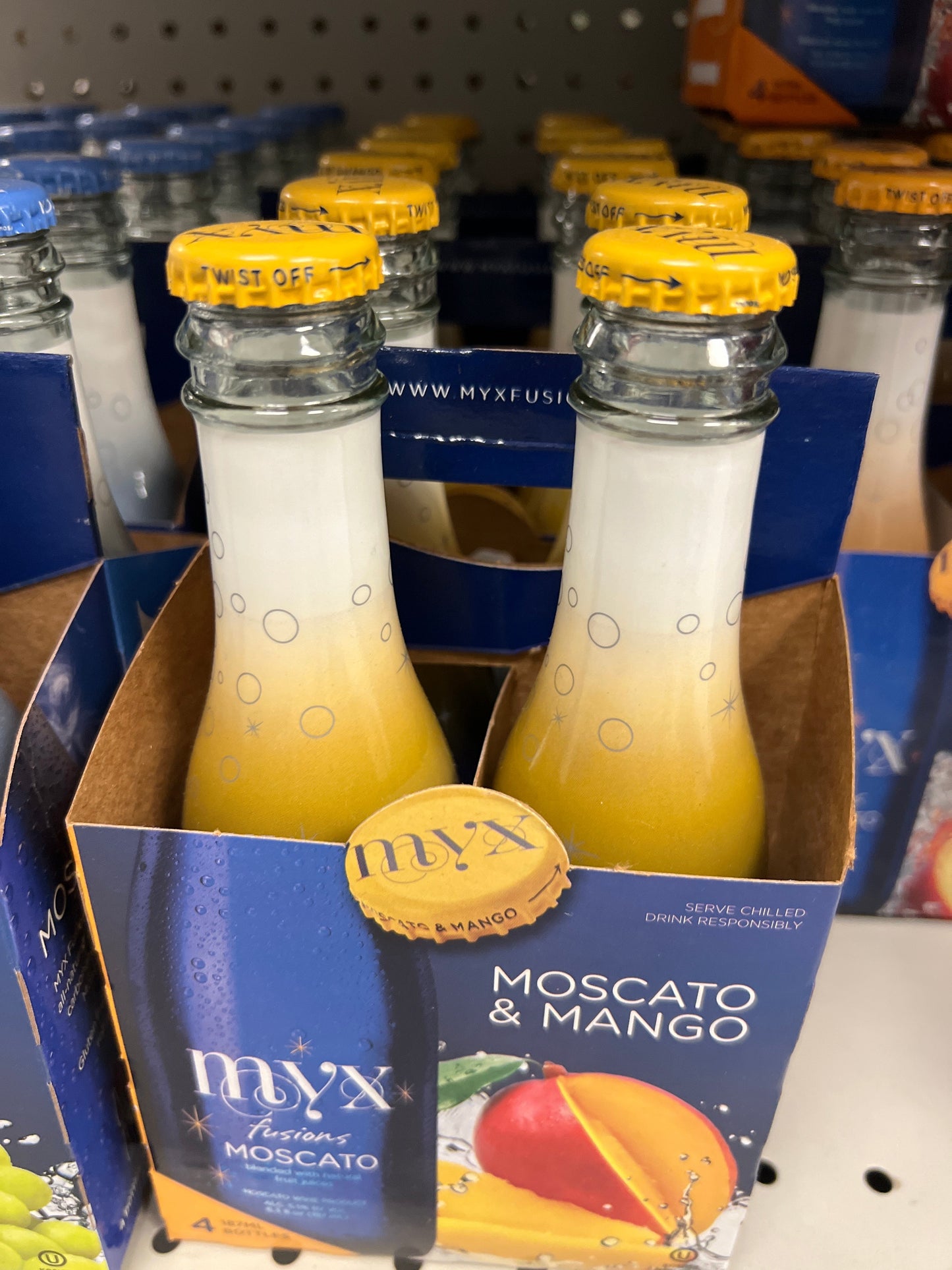Myx Mango Moscato Fusions 4 x 187ml Mevushal