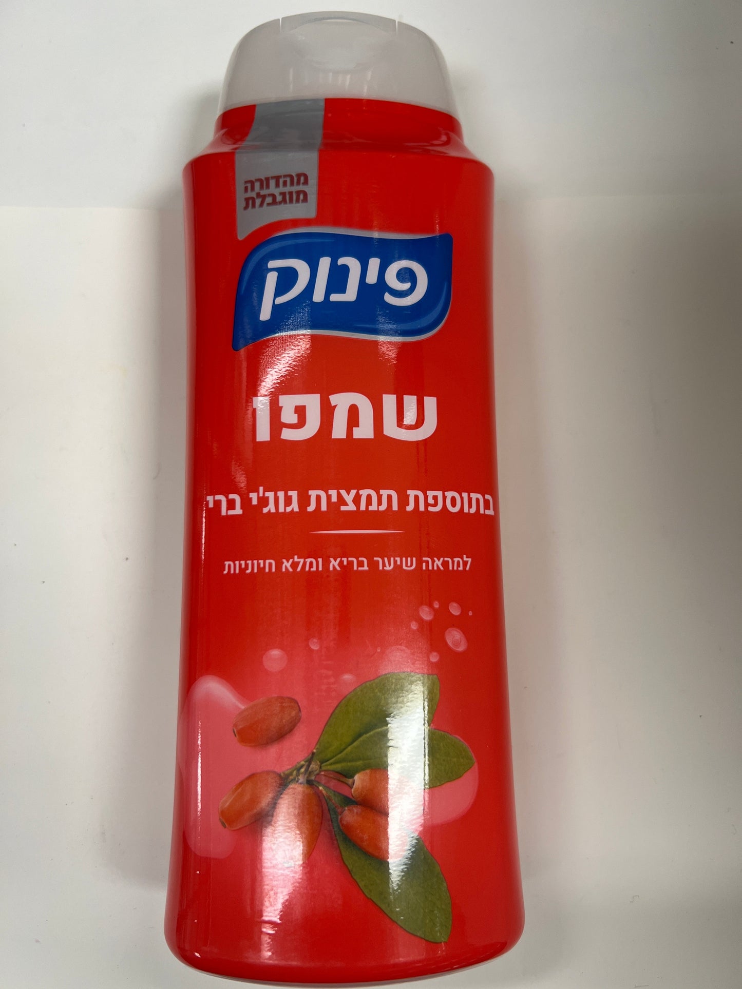 Pinuk shampoo with goji berry extract