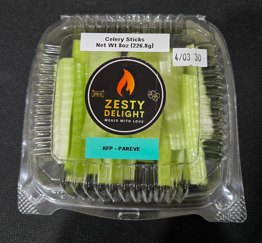 Pre order only. Zesty delight. Fresh and washed celery sticks. 8oz