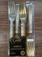 Blue sky. Gold settings pebbled premium gold forks 32ct