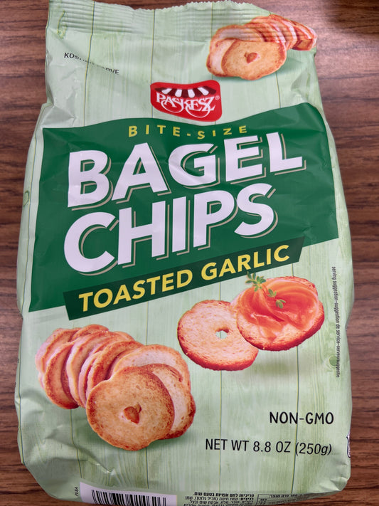 Paskesz bit size bagel chips toasted garlic 8.8oz