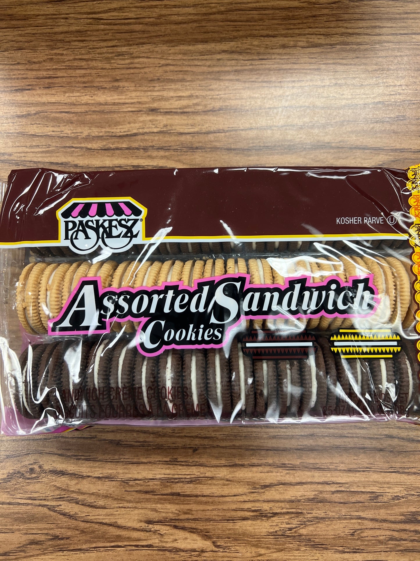 Paskesz assorted sandwich cookies parve